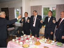 Kuvia Erik Söderholmin 80 v. synttäreiltä 2004.